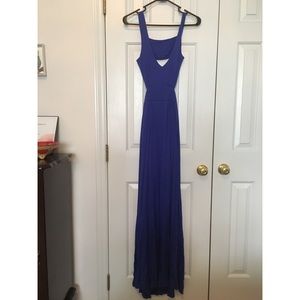 Tobi Cut-out Open-back Maxi